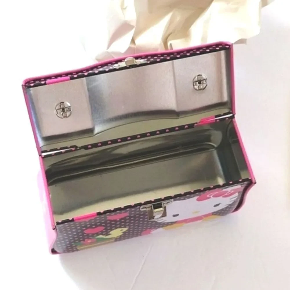 HELLO KITTY‎ Collectible Y2K Tin With Coloring Book and Twist Crayons